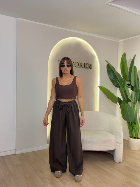 Pantalone palazzo con cinta
