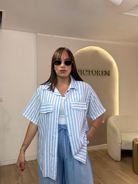 Camicia riga larga mezza manica