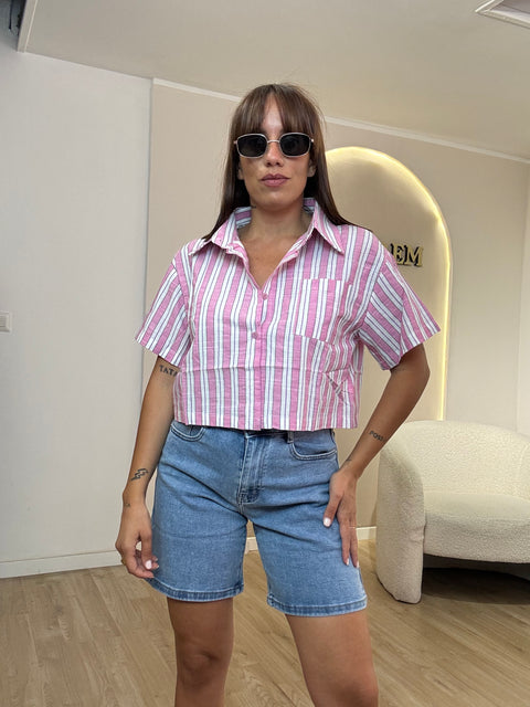 Camicia in cotone crop rosa