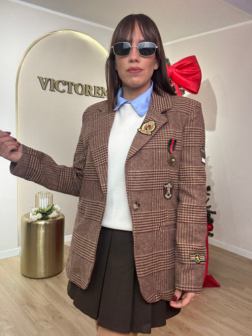 Giacca tartan con spille