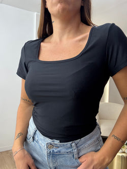 Body mezza manica scollo quadrato