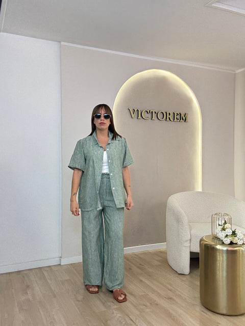 Coordinato set pantalone e camicia