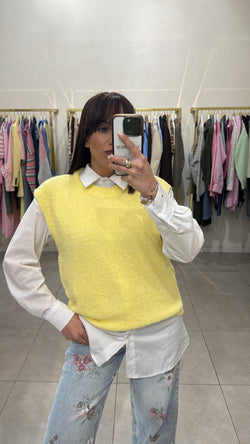 Gilet in lana giro collo