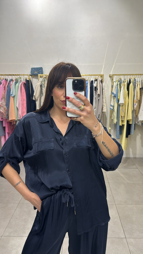Camicia satenne
