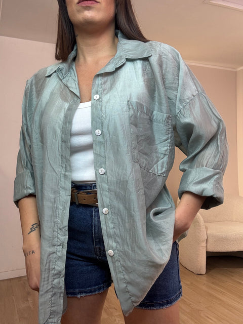 Camicia velata con taschino