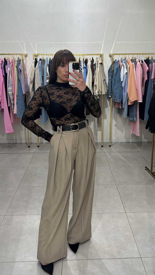 Pantalone palazzo con cinta