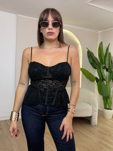 Top pizzo con coppe