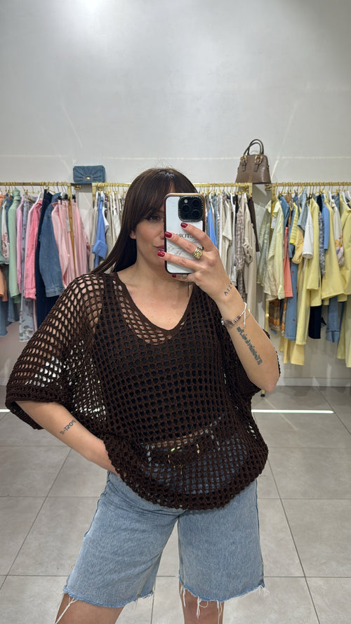 Maglia in filo forata