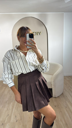 Camicia con taschino riga marrone