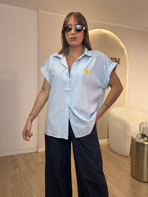 Camicia rigata con cuore