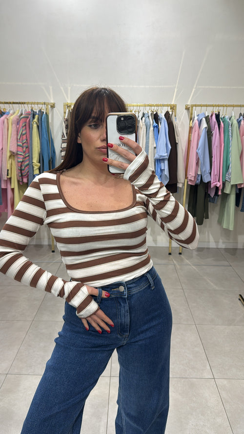 Maglia riga corta