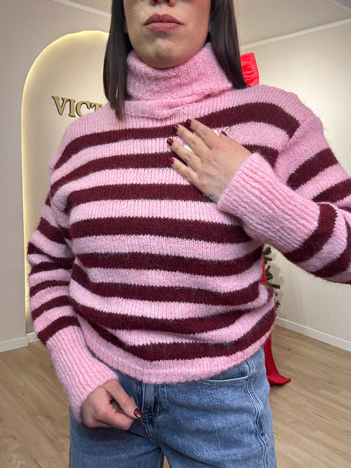 Maglioncino in lana grossa collo alto