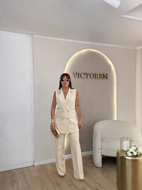 Tailleur smanicato