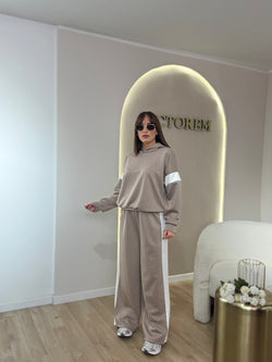 Coordinato Skuba con cappuccio e riga