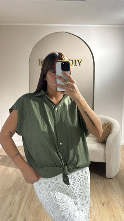 Camicia semplice mezza manica
