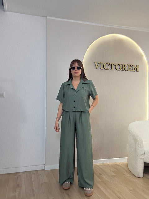 Set pantalone e camicia