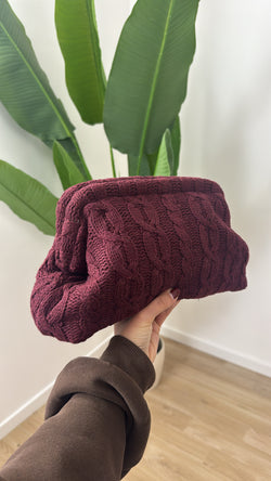 Pochette in lana treccia