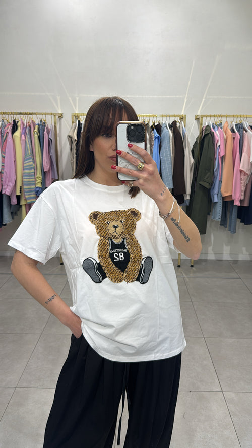 T - shirt Teddy over
