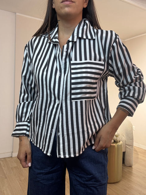 Camicia riga con taschino
