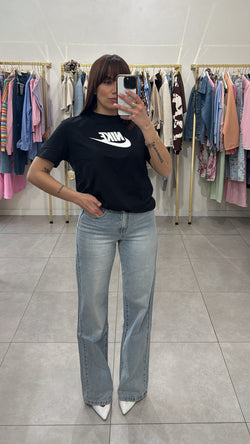 Jeans palazzo lavaggio sabbiato