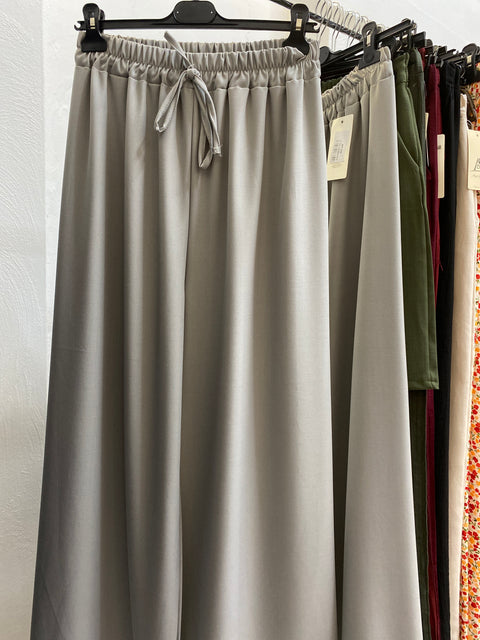 Pantalaccio Rebecca