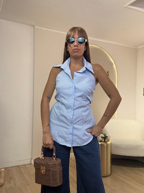 Camicia rigata con scollo retro