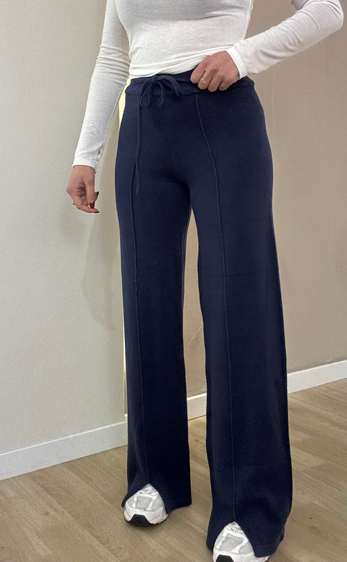 Pantalone in lana rasata con laccio